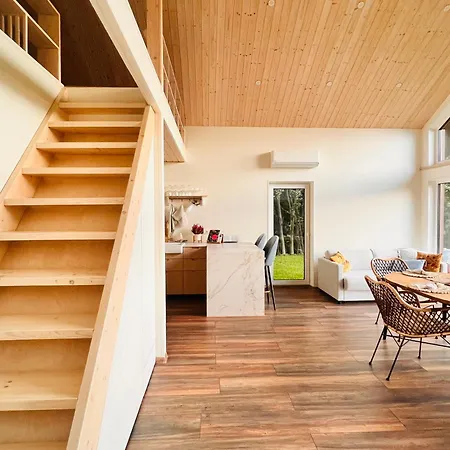 Villa Saaremaa Majake Mere Aeaeres *