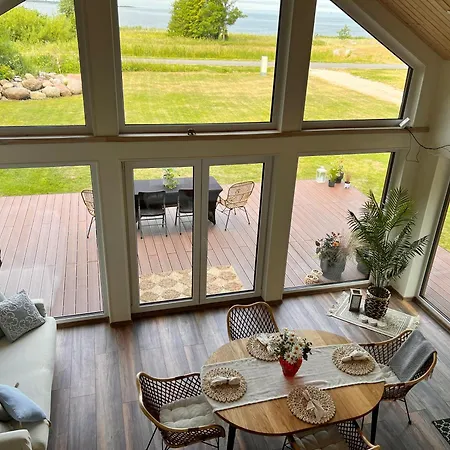 Saaremaa Majake Mere Aeaeres Villa *