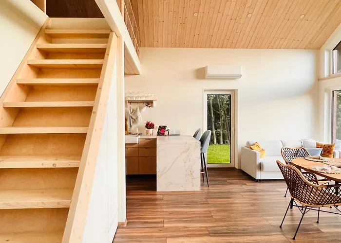 Villa Saaremaa Majake Mere Aeaeres *