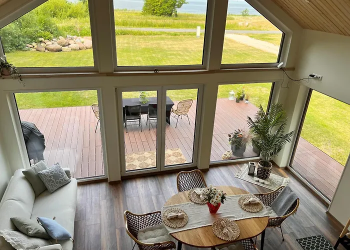 Saaremaa Majake Mere Aeaeres Villa *